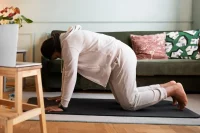 posisi sujud yang benar agar bayi tidak sungsang