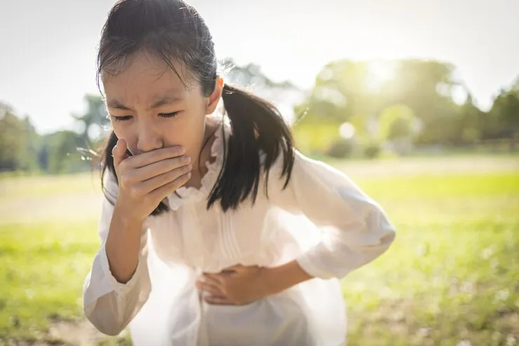 pertolongan pertama anak muntah terus