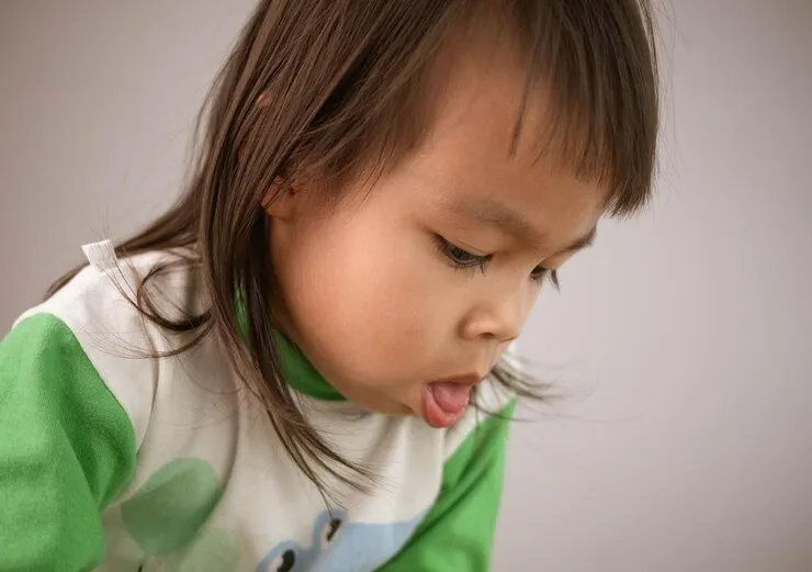 pertolongan pertama anak muntah terus